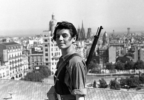 Marina Ginestà of the Juventudes Comunistas, aged 17, overlooking Barcelona during the Spanish Civil War.